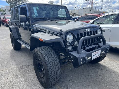 Used 2017 Jeep Wrangler Unlimited Sport w/ Quick Order Package 24S image 4