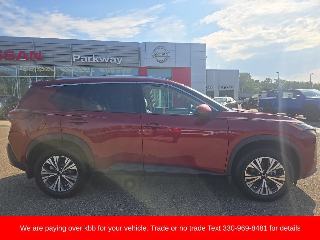 Used 2021 Nissan Rogue SV w/ Premium Package AWD/4WD image 8