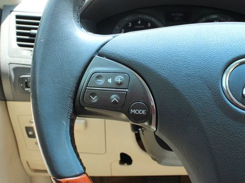 Used 2010 Lexus ES 350 FWD image 22