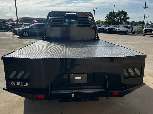 Used 2019 RAM 5500 Tradesman w/ Ambulance Prep Group RWD image 5