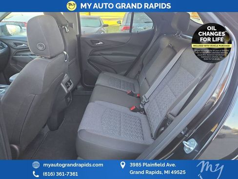 Used 2023 Chevrolet Equinox LT image 26