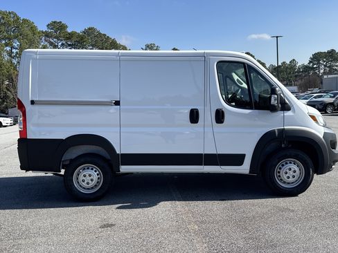 New 2026 RAM ProMaster 1500 w/ Convenience Group image 2