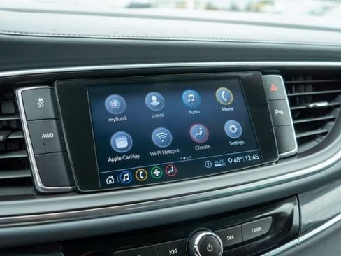 Used 2020 Buick Enclave Essence AWD/4WD image 21