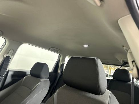 Used 2023 Honda CR-V LX image 12