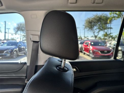 Used 2019 Chevrolet Suburban Premier w/ RST 6.2L Performance Edition image 17