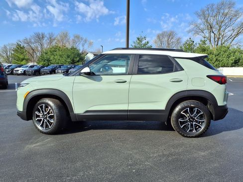 Used 2025 Chevrolet TrailBlazer ACTIV w/ Convenience Package AWD/4WD image 33