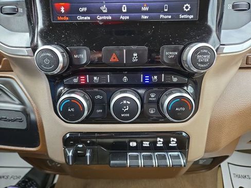 Used 2019 RAM 2500 Laramie AWD/4WD image 26