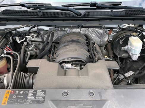 Used 2017 Chevrolet Silverado 1500 LT w/ All Star Edition AWD/4WD image 8