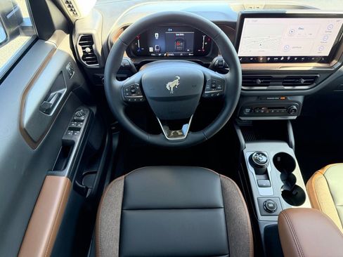 New 2026 Ford Bronco Sport Outer Banks w/ Outer Banks Tech Package+ AWD/4WD image 15
