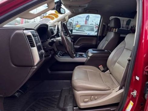 Used 2019 Chevrolet Silverado 2500 LTZ w/ Duramax Plus Package AWD/4WD image 10