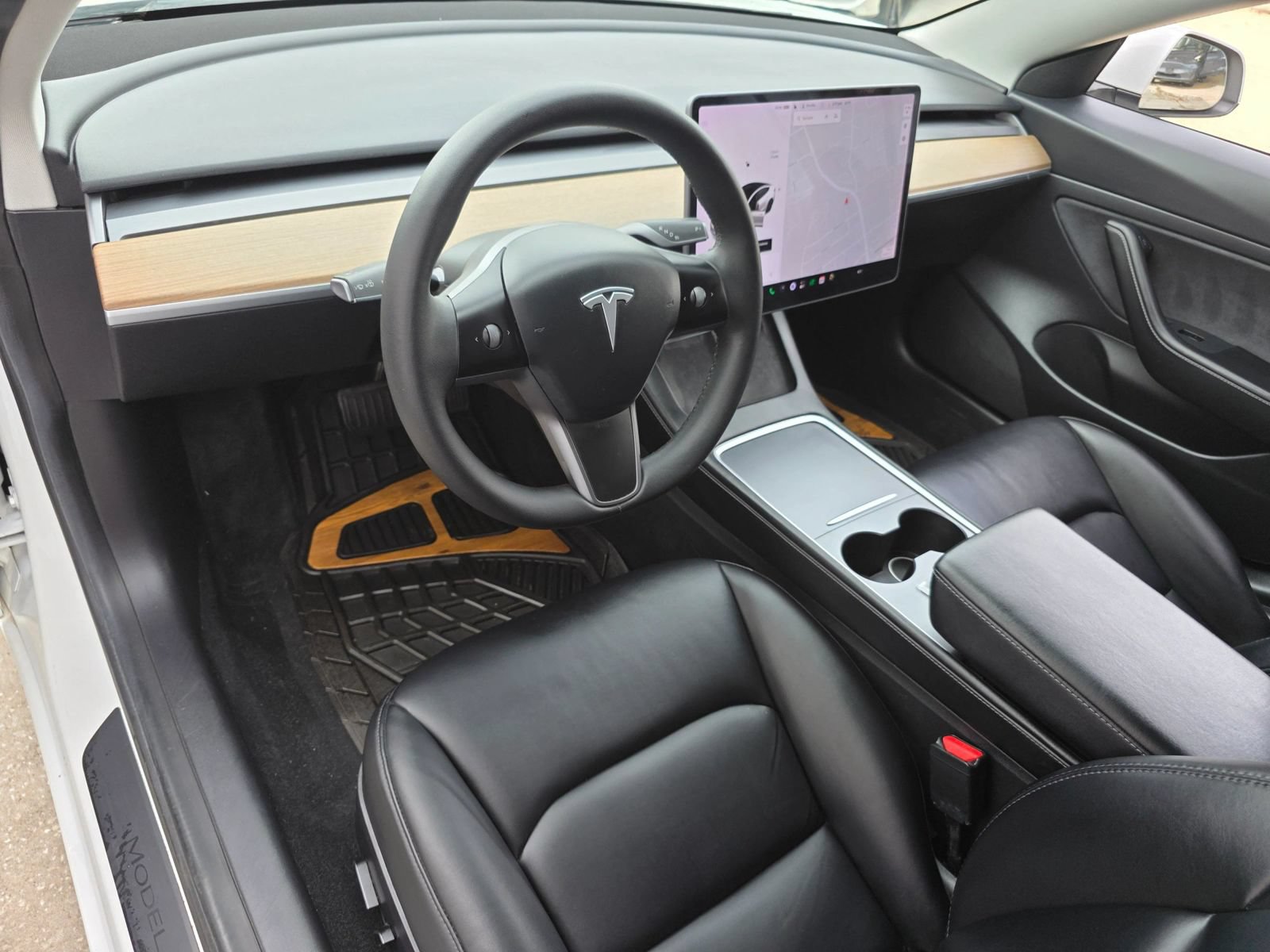 Used 2021 Tesla Model 3 Standard Range Plus RWD image 18