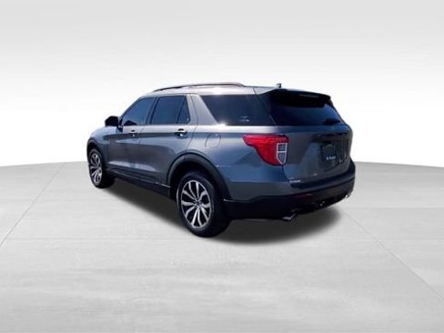 Used 2022 Ford Explorer ST-Line w/ Class IV Trailer Tow Package AWD/4WD image 6