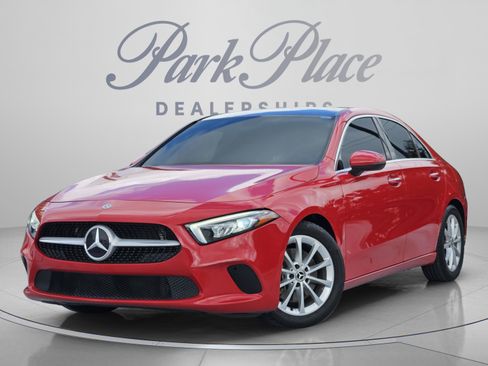 Used 2020 Mercedes-Benz A 220 image 1