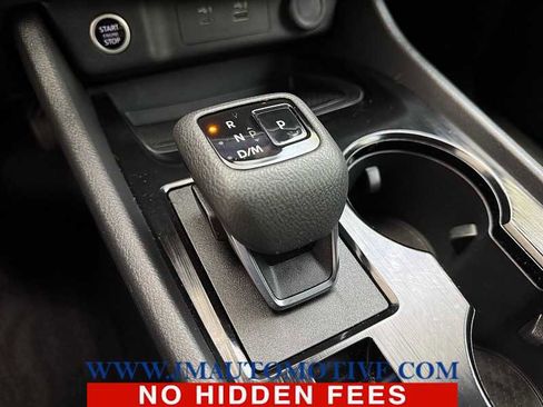 Used 2023 Nissan Rogue S image 30