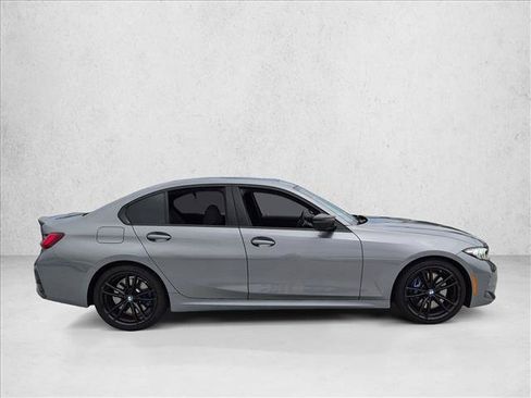 Used 2024 BMW M340i RWD image 4