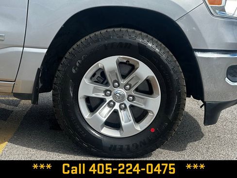 Used 2024 RAM 1500 Laramie AWD/4WD image 14