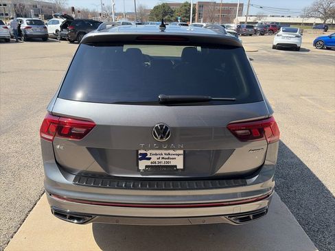 Certified 2024 Volkswagen Tiguan SE R-Line w/ MDO Package, Two-Row image 8
