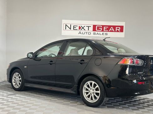 Used 2011 Mitsubishi Lancer ES image 7