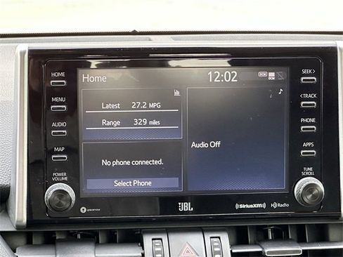 Used 2020 Toyota RAV4 XLE Premium image 17