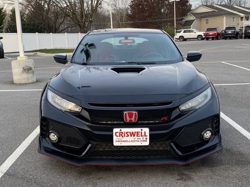 Used 2019 Honda Civic Type R image 8