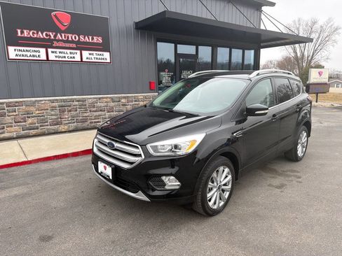 Used 2018 Ford Escape Titanium w/ Ford Safe & Smart Package image 1