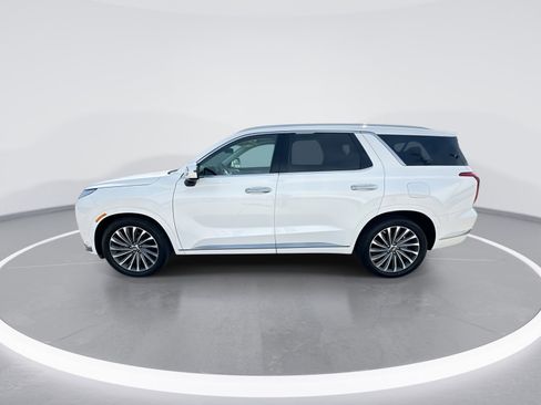 Used 2024 Hyundai Palisade Calligraphy image 5