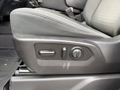 Used 2021 GMC Sierra 1500 Elevation image 24