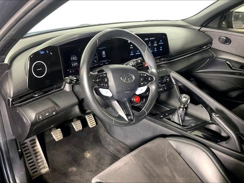 Used 2022 Hyundai Elantra N FWD image 16