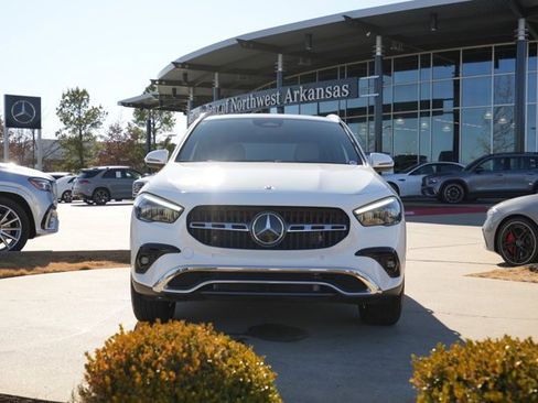 Certified 2025 Mercedes-Benz GLA 250 4MATIC w/ Driver Assistance Package image 2