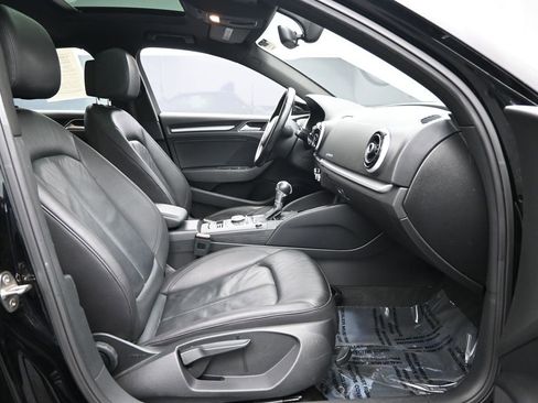 Used 2016 Audi A3 2.0T Premium image 32