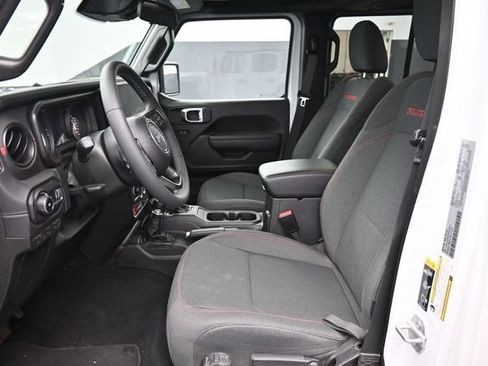 Used 2026 Jeep Wrangler Unlimited Rubicon AWD/4WD image 20