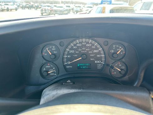 Used 2006 GMC Savana 2500 image 16