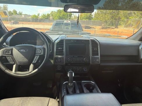 Used 2018 Ford F150 XLT w/ Equipment Group 302A Luxury AWD/4WD image 23