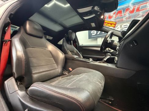 Used 2013 Mercedes-Benz C 250 Coupe image 4