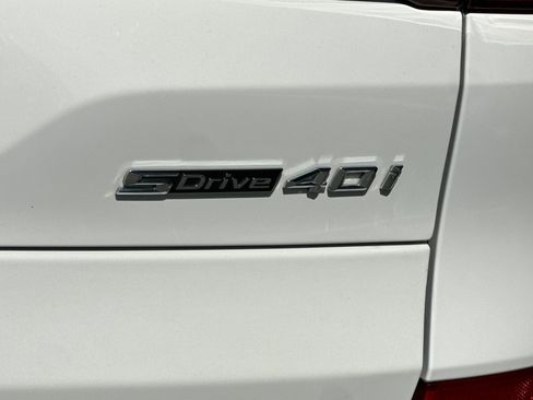 Used 2022 BMW X5 sDrive40i w/ M Sport Package RWD image 30