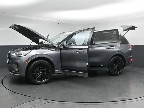 Certified 2025 Lincoln Aviator Reserve w/ Equipment Group 201A AWD/4WD image 55