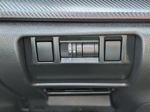 Certified 2025 Subaru Crosstrek 2.5i Sport AWD/4WD image 26