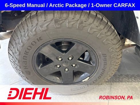 Used 2012 Jeep Wrangler Sahara AWD/4WD image 9