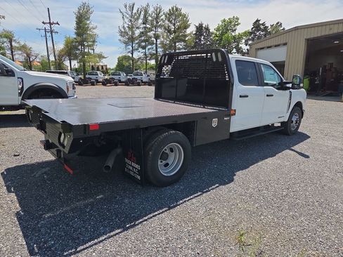 New 2024 Ford F350 XL w/ XL Chrome Package image 8