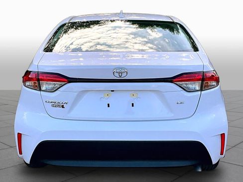 Certified 2026 Toyota Corolla LE w/ Carpet Mat Package (TMS) FWD image 5