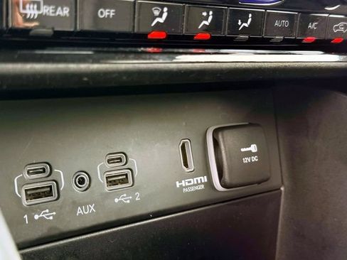 Used 2022 Jeep Grand Cherokee Limited 4xe AWD/4WD image 31