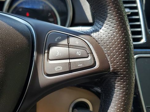 Used 2017 Mercedes-Benz GLE 350 w/ Premium 2 Package image 27