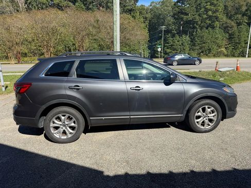 Used 2015 MAZDA CX-9 Touring w/ Touring Technology Package image 4