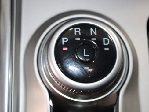 Used 2023 Ford Explorer Limited w/ Limited Technology Package RWD image 56