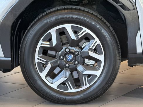 Certified 2025 Subaru Forester Premium w/ Convenience Package #1 AWD/4WD image 24