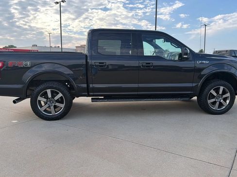 Used 2015 Ford F150 Lariat w/ Equipment Group 502A Luxury AWD/4WD image 24