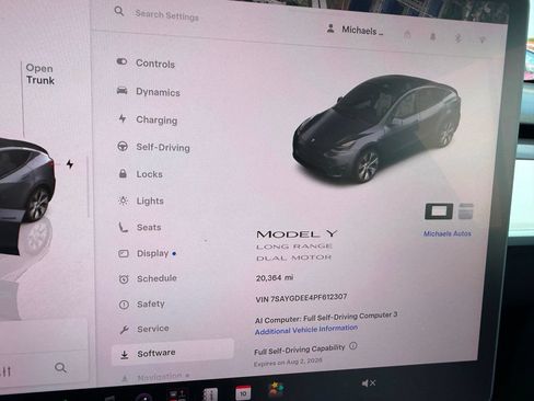 Used 2023 Tesla Model Y Long Range AWD/4WD image 14