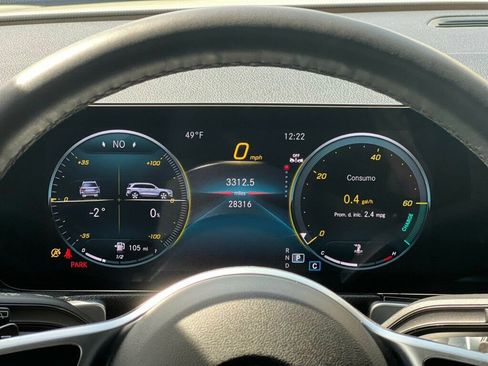 Used 2023 Mercedes-Benz GLB 250 4MATIC image 20