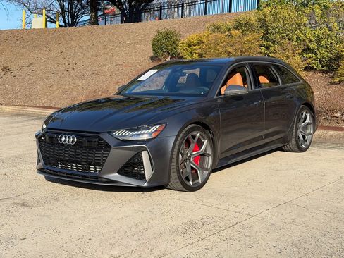 Used 2024 Audi RS 6 performance image 7