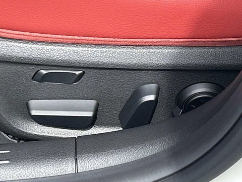 New 2026 Genesis G70 3.3T Sport Prestige AWD/4WD image 14
